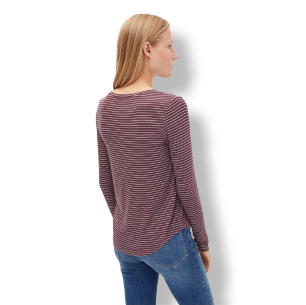 Aero Long Sleeve Seriously Soft Striped Ribbed V-Neck Burgundy Tee, XXL - Picture 4 of 5